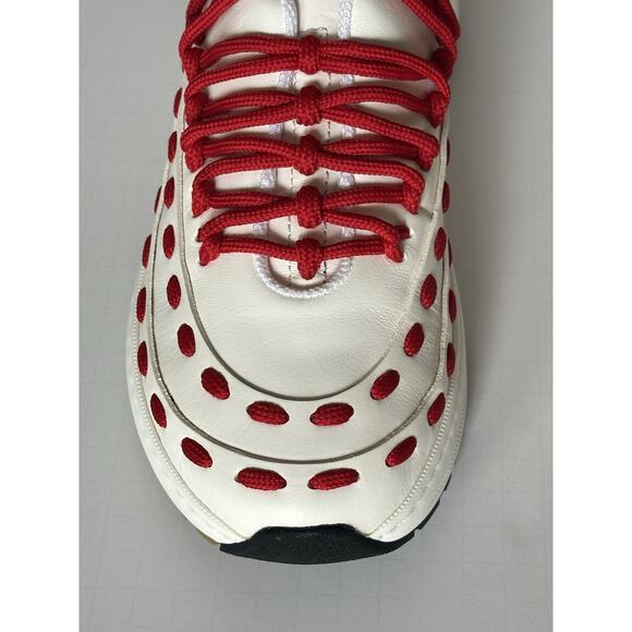 Bottega Veneta Mens Leather White/Red Sneakers 8.5 US (41.5 Eu) 578305 NIB $990 main image 8